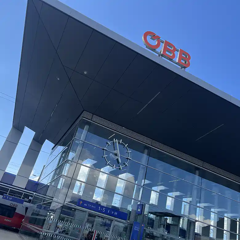 24 / 36: Bahnhof Attnang-Puchheim in Oberösterreich