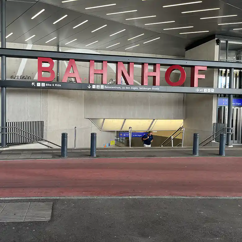 30 / 36: Bahnhof Attnang-Puchheim in Oberösterreich