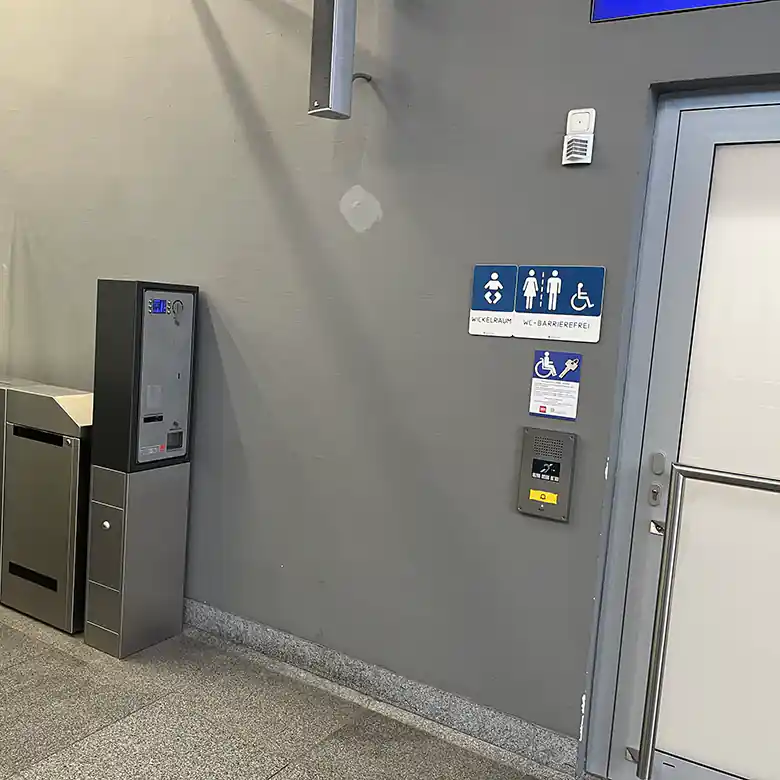 35 / 36: Bahnhof Attnang-Puchheim in Oberösterreich