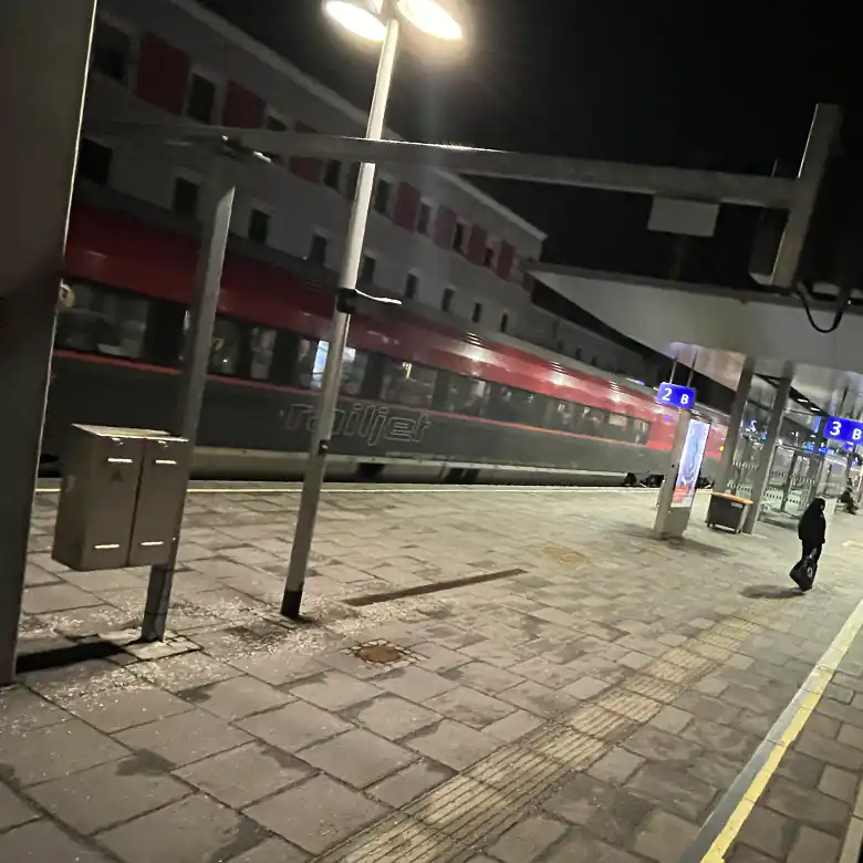 4 / 36: Bahnhof Attnang-Puchheim in Oberösterreich
