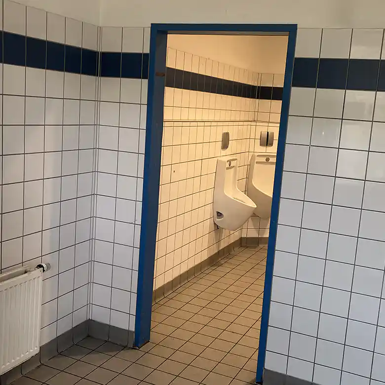 13 / 33: Bahnhof Bischofshofen im Pongau