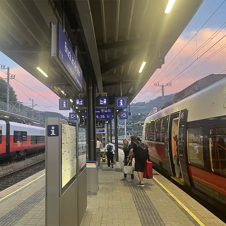 1 / 15: Bahnhof Bruck an der Mur (Steiermark)