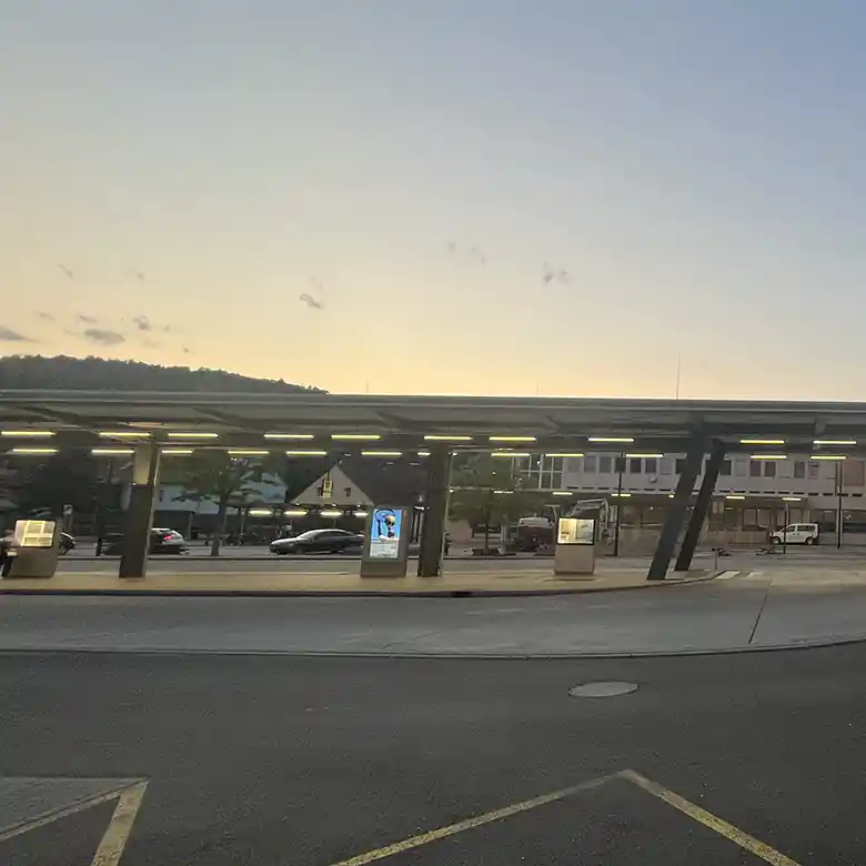 14 / 15: Bahnhof Bruck an der Mur (Steiermark)