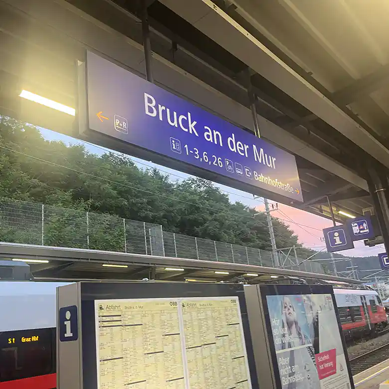 3 / 15: Bahnhof Bruck an der Mur (Steiermark)