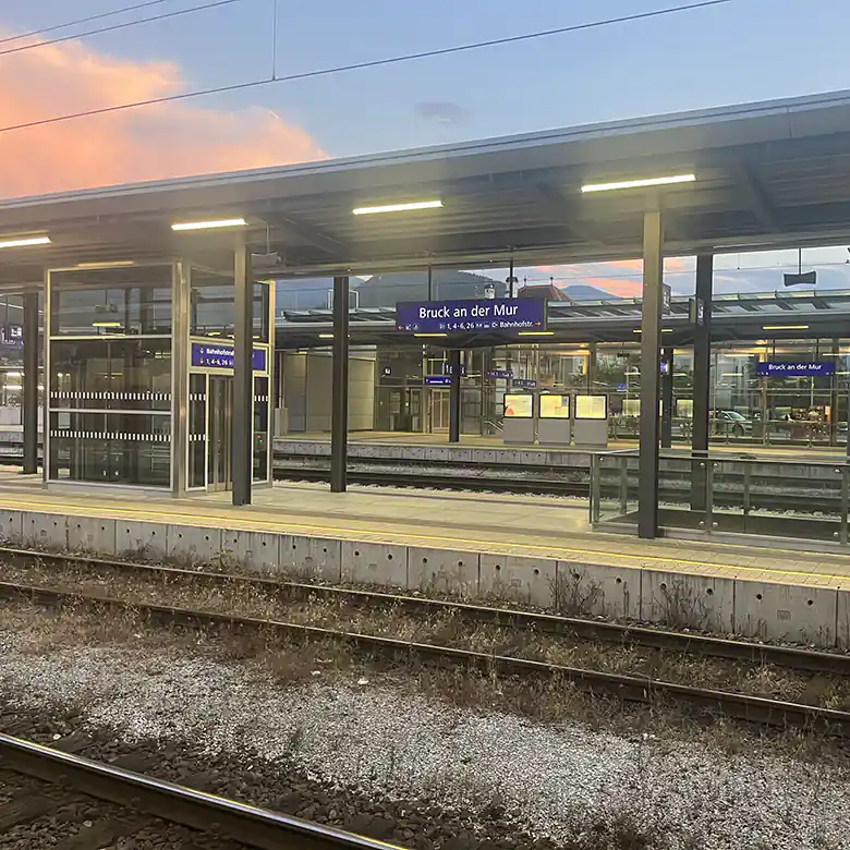 4 / 15: Bahnhof Bruck an der Mur (Steiermark)
