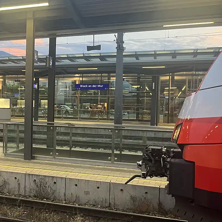 5 / 15: Bahnhof Bruck an der Mur (Steiermark)