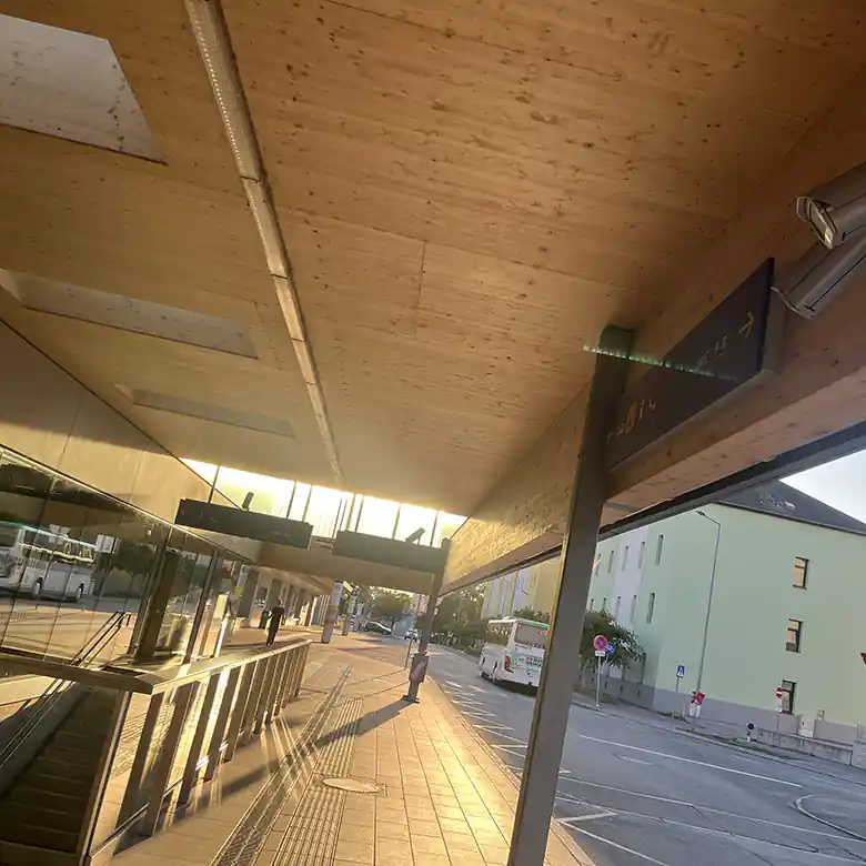 40 / 40: Bahnhof Bruck an der Leitha (Burgenland)