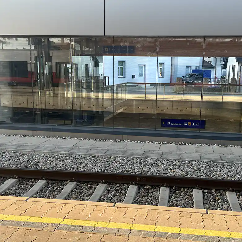 5 / 40: Bahnhof Bruck an der Leitha (Burgenland)