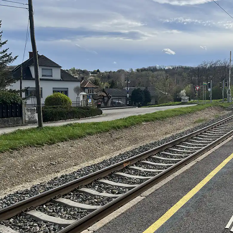 3 / 8: Der Bahnhof Draßburg im Burgenland in Bildern