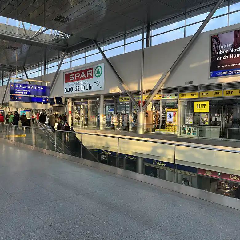 9 / 23: Linz Hauptbahnhof (Oberösterreich)