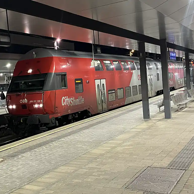 7 / 10: Fotos vom Hauptbahnhof St. Pölten (Niederösterreich)