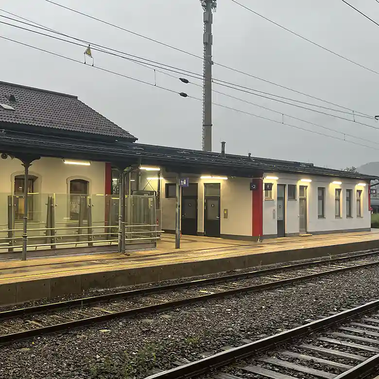 1 / 17: Bahnhof Treibach-Althofen (Kärnten)