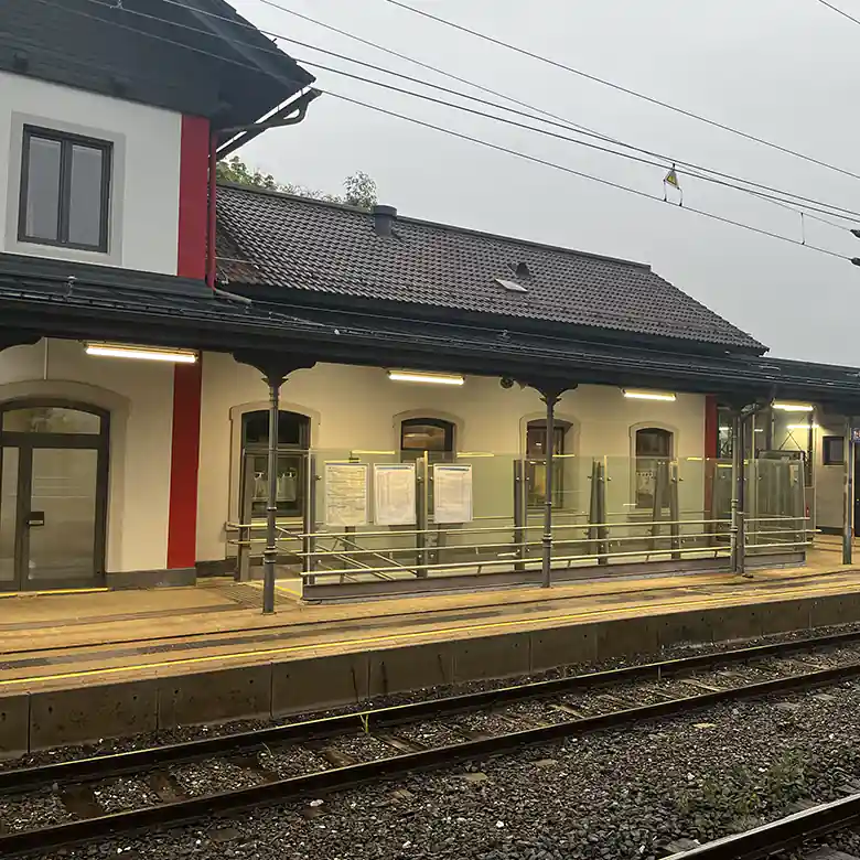 2 / 17: Bahnhof Treibach-Althofen (Kärnten)