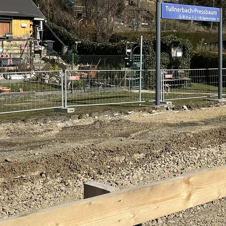 6 / 15: Bahnhof Tullnerbach-Pressbaum (Niederösterreich)