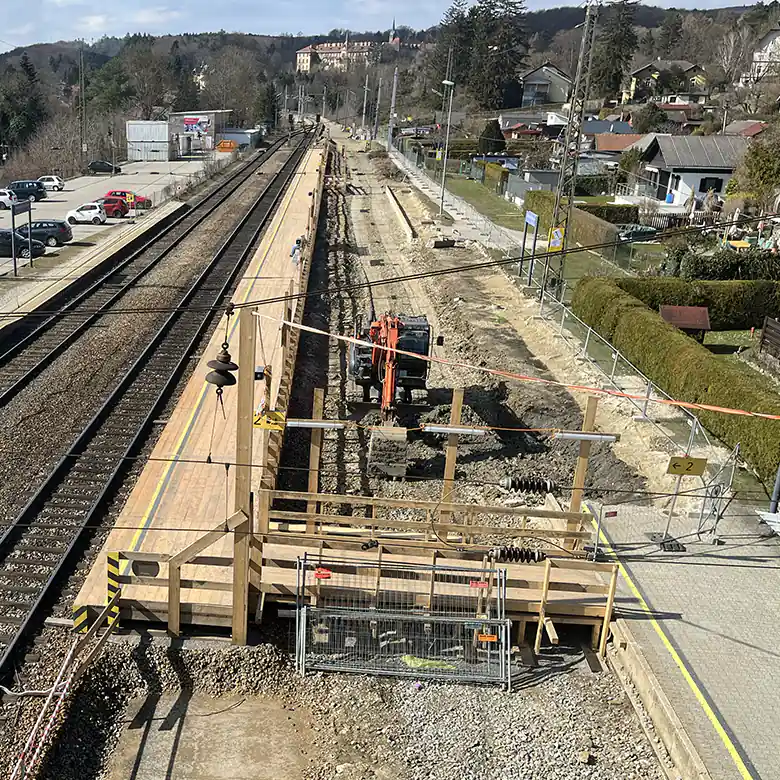 7 / 15: Bahnhof Tullnerbach-Pressbaum (Niederösterreich)