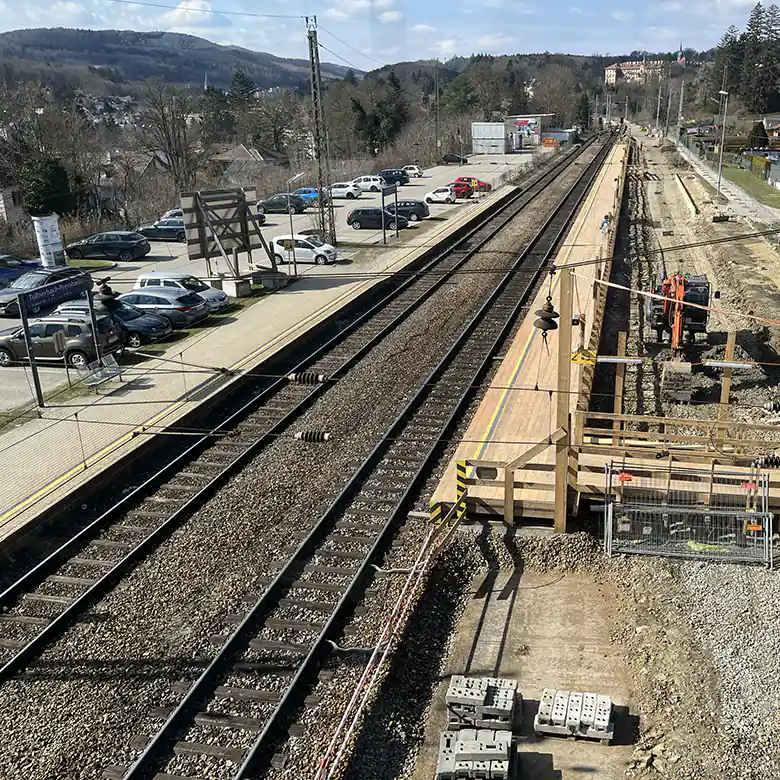 8 / 15: Bahnhof Tullnerbach-Pressbaum (Niederösterreich)