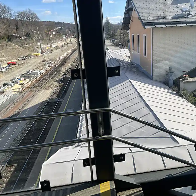 9 / 15: Bahnhof Tullnerbach-Pressbaum (Niederösterreich)