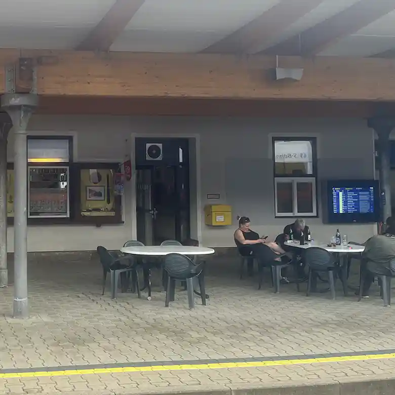 2 / 9: Bahnhof Unzmarkt, Steiermark