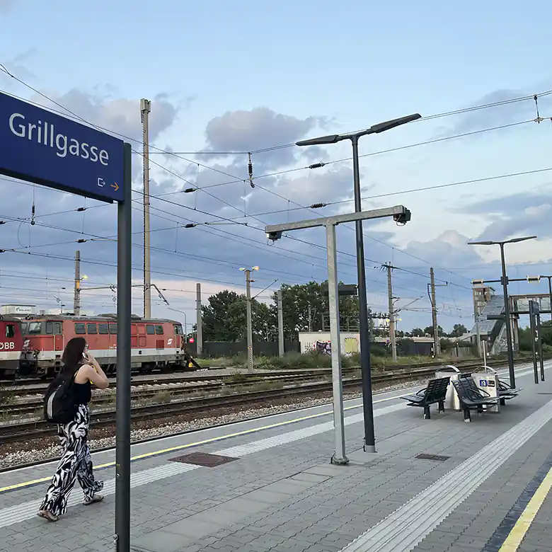 4 / 7: Bahnhof Wien Grillgasse