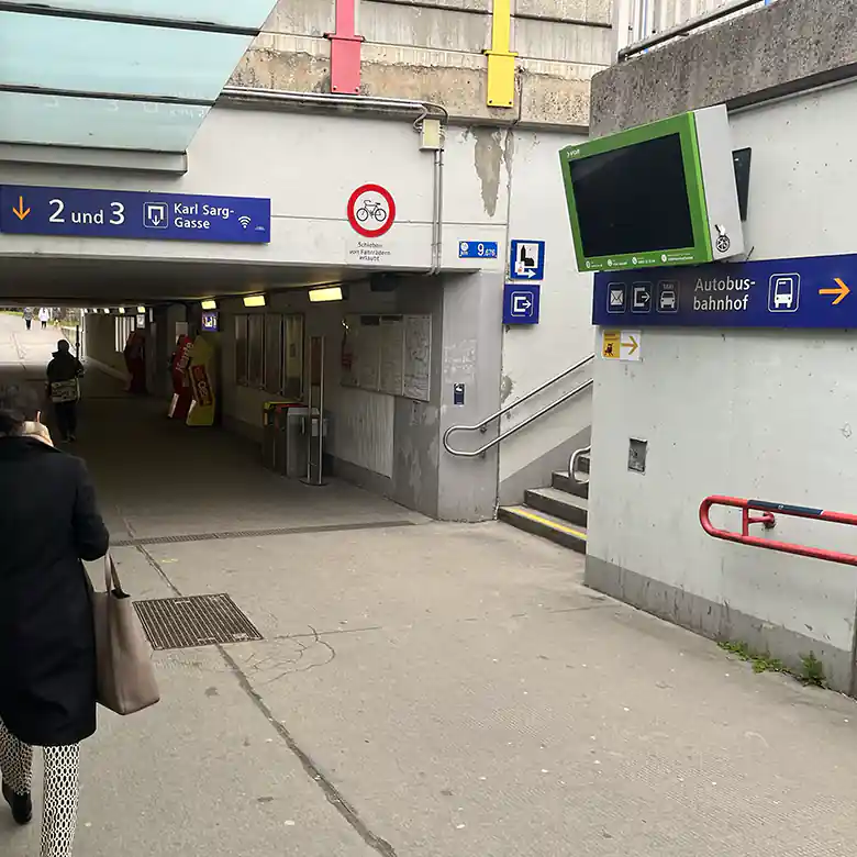 5 / 9: Wien Liesing Bahnhof (Wien)