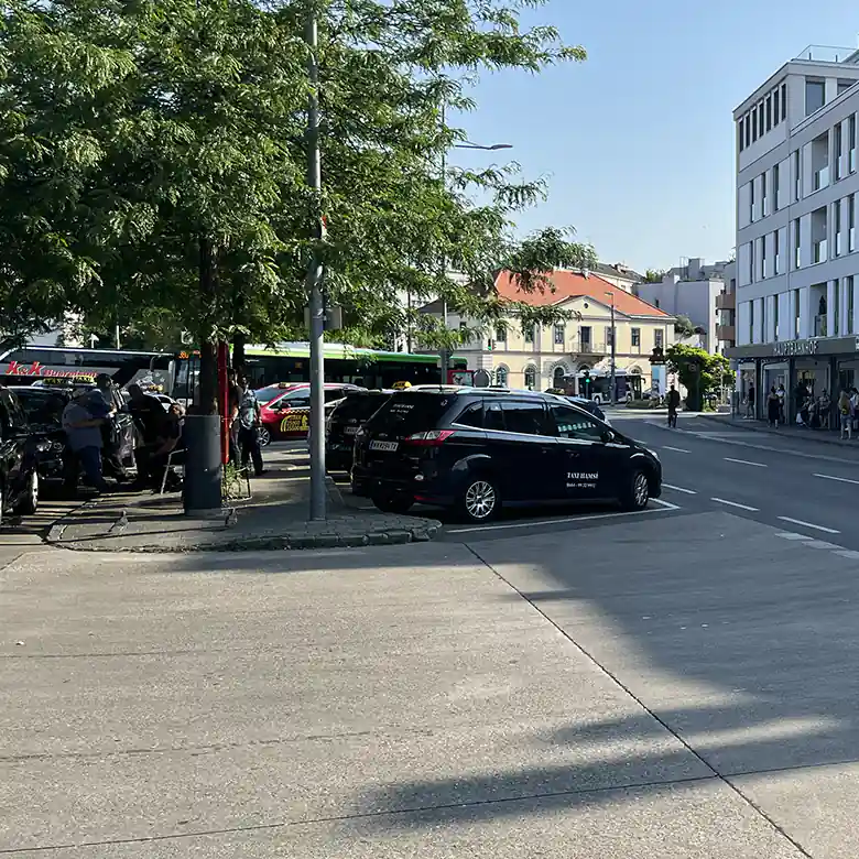 21 / 32: Wiener Neustadt Hauptbahnhof