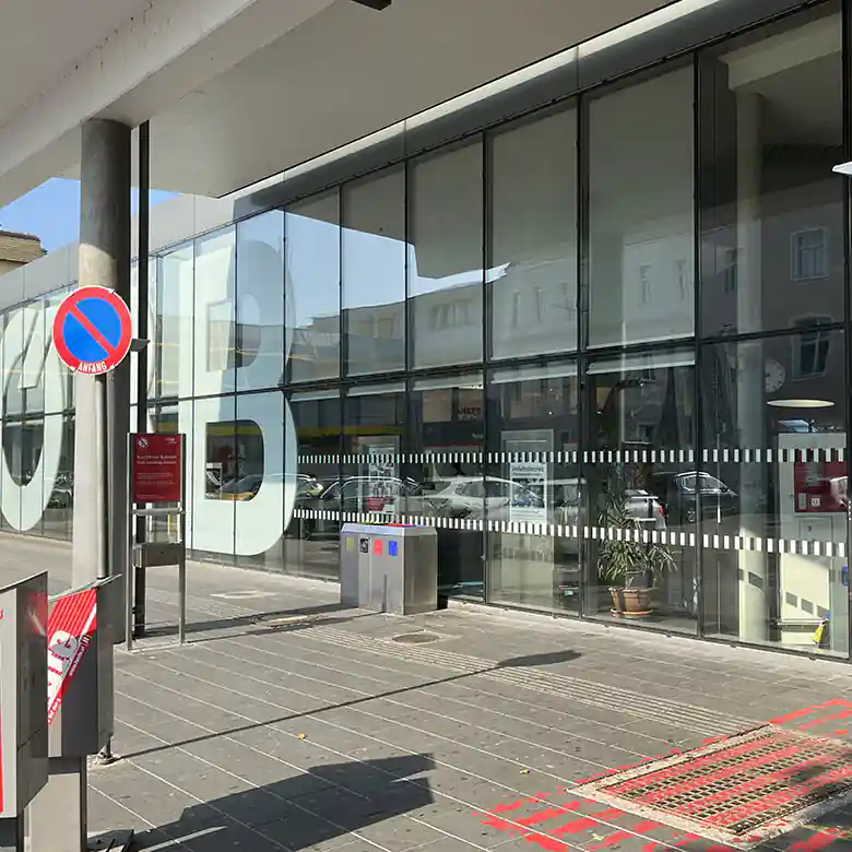 31 / 32: Wiener Neustadt Hauptbahnhof