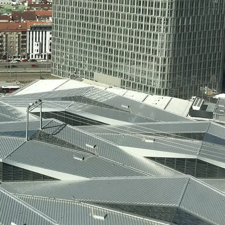 11 / 18: Bilder vom Hbf Wien und der BahnhofCity Wien Hauptbahnhof