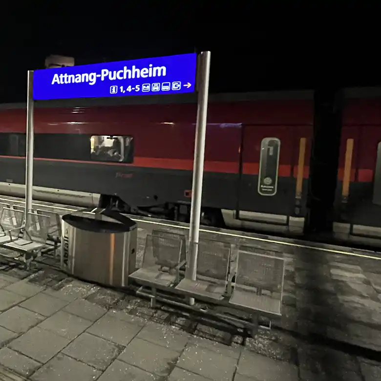 Bahnhof Attnang-Puchheim in Oberösterreich © R. Vidmar