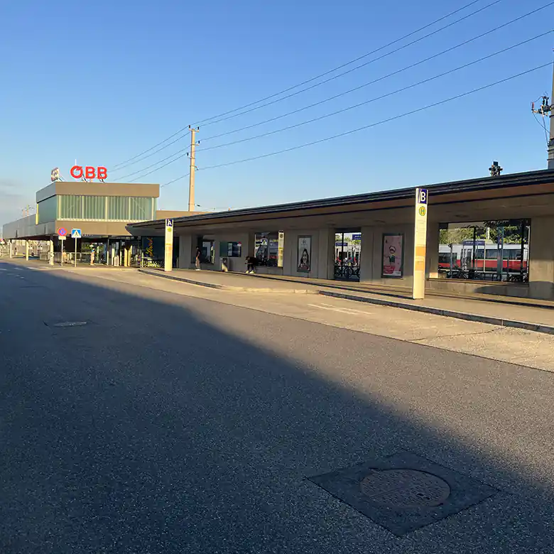 Bahnhof Bruck an der Leitha (Burgenland) © R. Vidmar