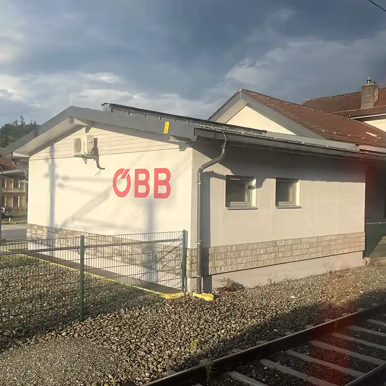 Bahnhof Neumarkt in der Steiermark © R. Vidmar