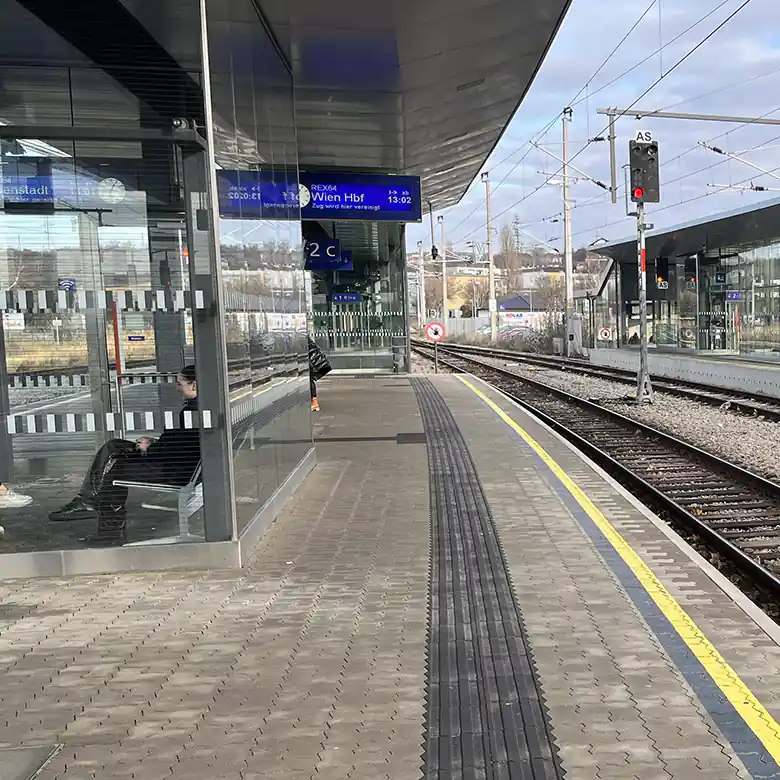 Bahnhof Neusiedl am See © R. Vidmar