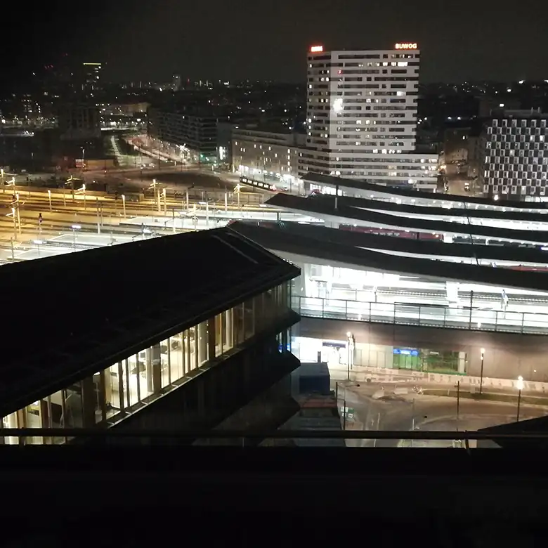 Bilder vom Hbf Wien und der BahnhofCity Wien Hauptbahnhof © R. Vidmar